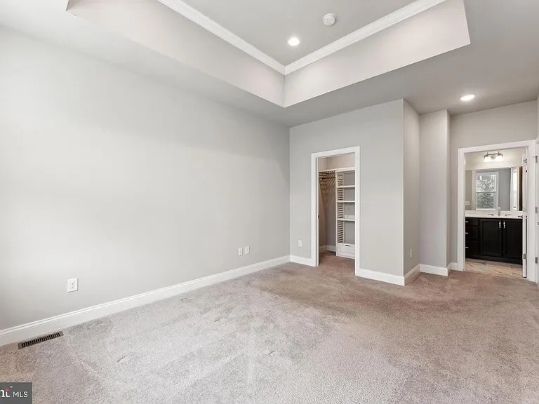 38 Lacey Ln — Photo 20