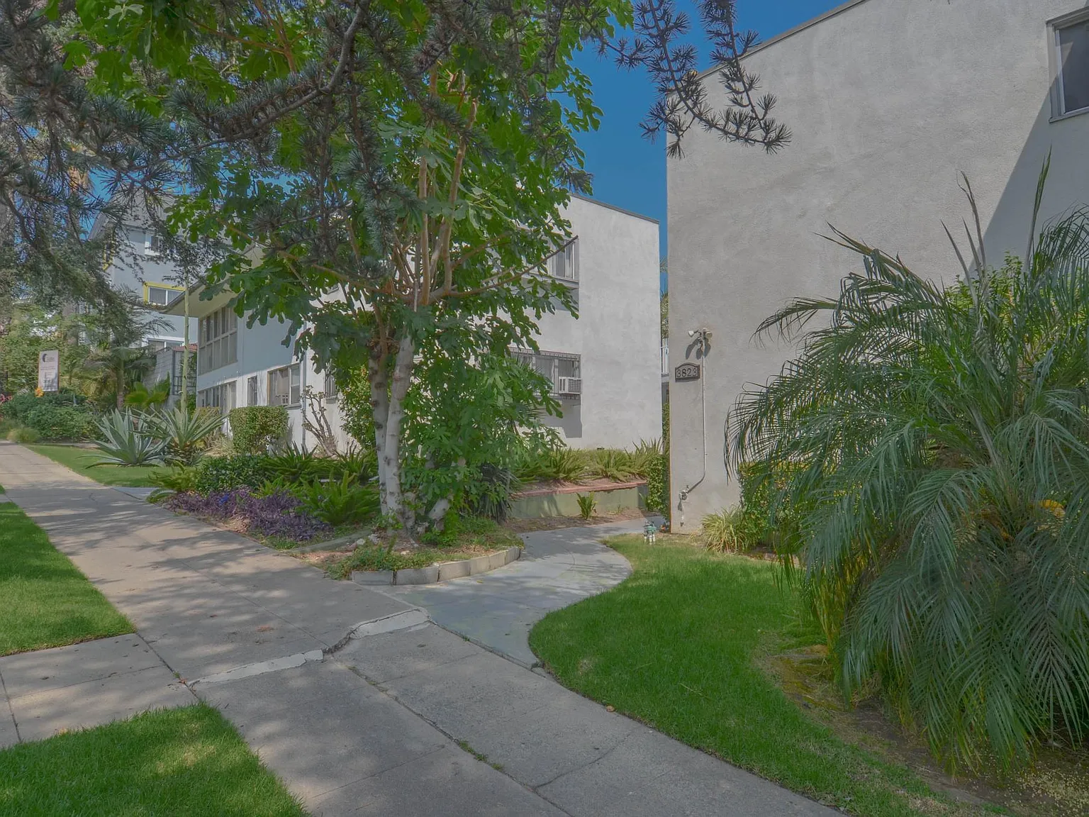 Studio, 500 sqft, $1,795 — Photo 2