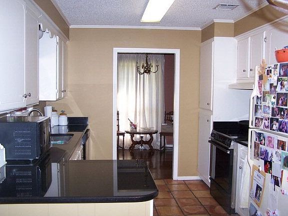 4th image of 114 McAllen Dr
