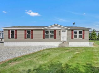 4 Baldwin Hill Rd, Kents Hill, ME 04349
