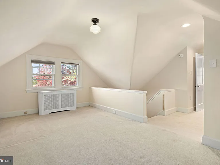 713 Kenmare Rd — Photo 19