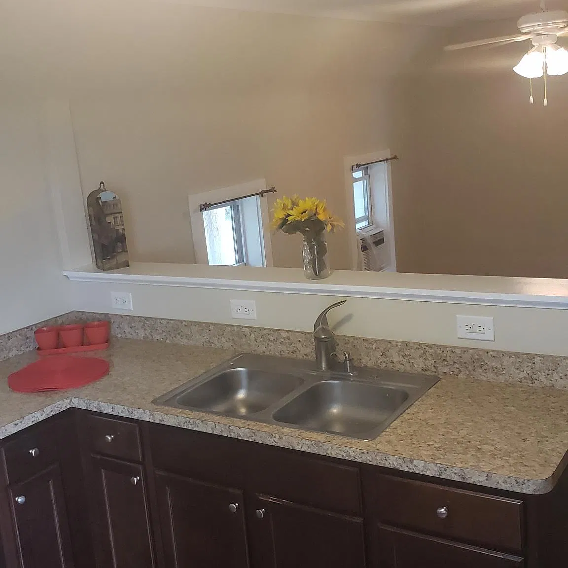 2 bed, 775 sqft, $1,850 — Photo 3