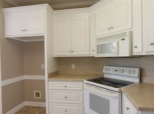 210 Weatherby Dr, Goldsboro, NC 27530
