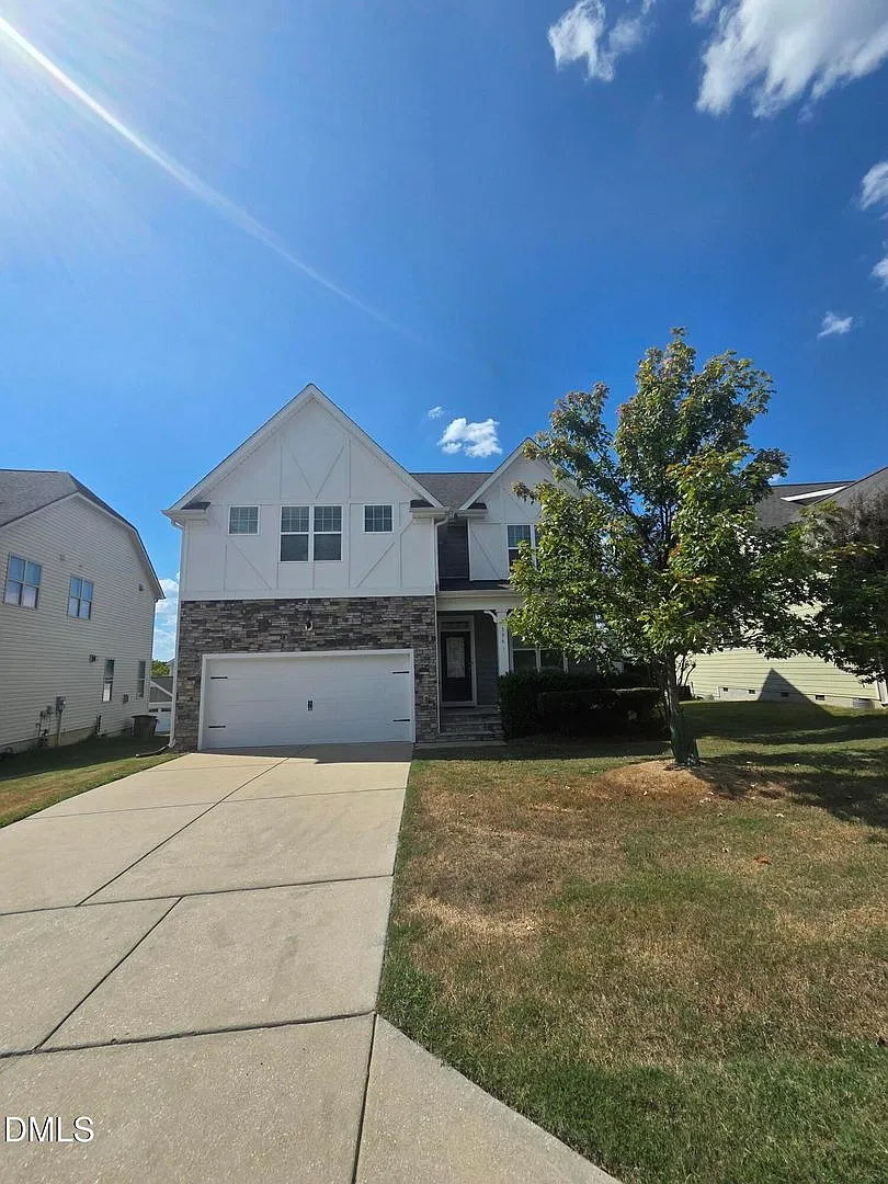 336 Plott Hound Ln — Photo 2