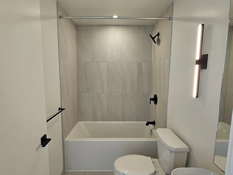 1185 Dupont St #1911 — Photo 13