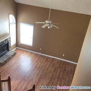 4th image of 1088 Berkley Dr SE