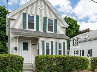 86 Epping St, Lowell, MA 01852