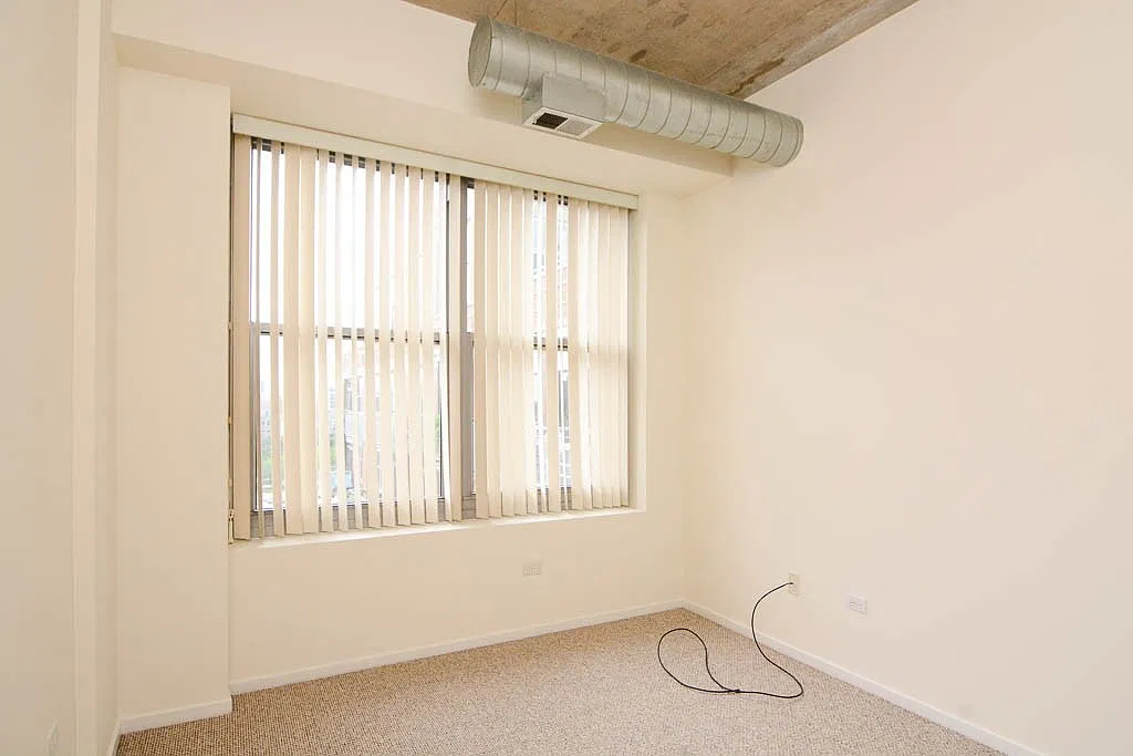 2 bed, 1200 sqft, $3,000 — Photo 2