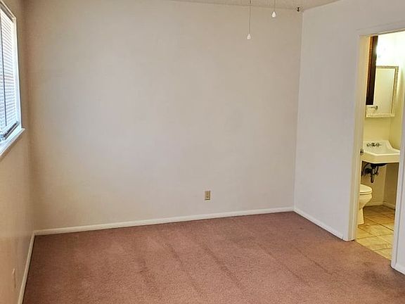 5th image of 621 S Hayes St #1940
