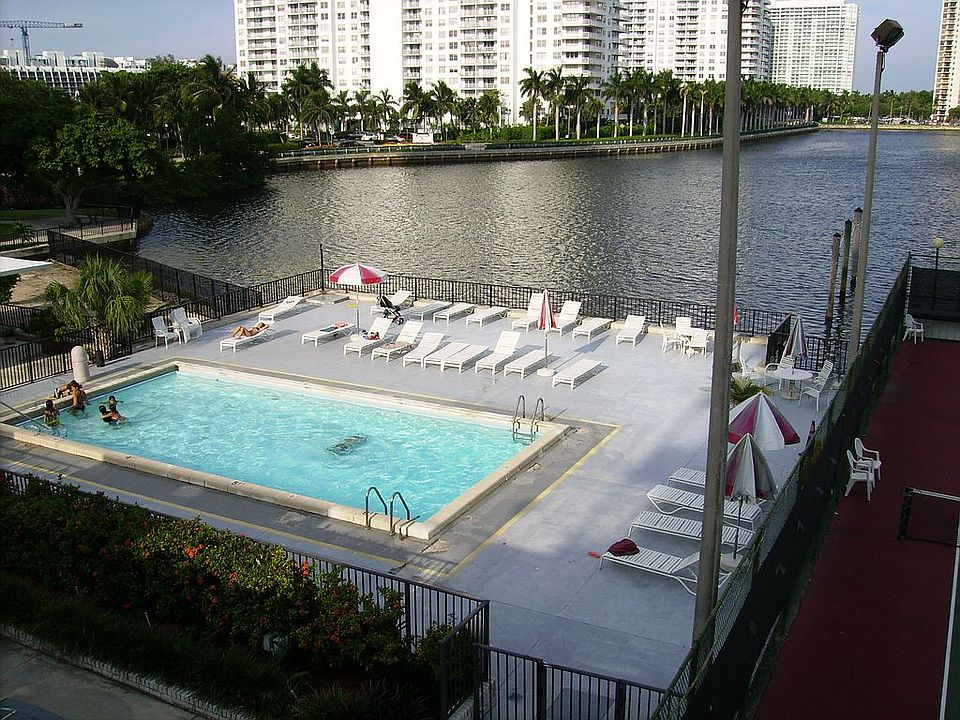 1st image of 2780 NE 183rd St APT 1603