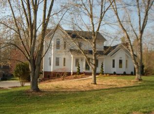 2200 Meadowood Ln, Wilkesboro, NC 28697