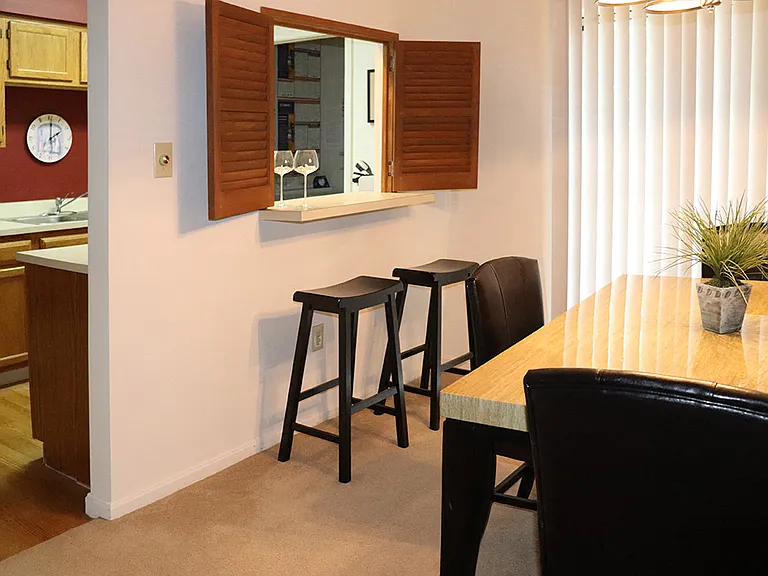Hamilton Park Apartments — Photo 10