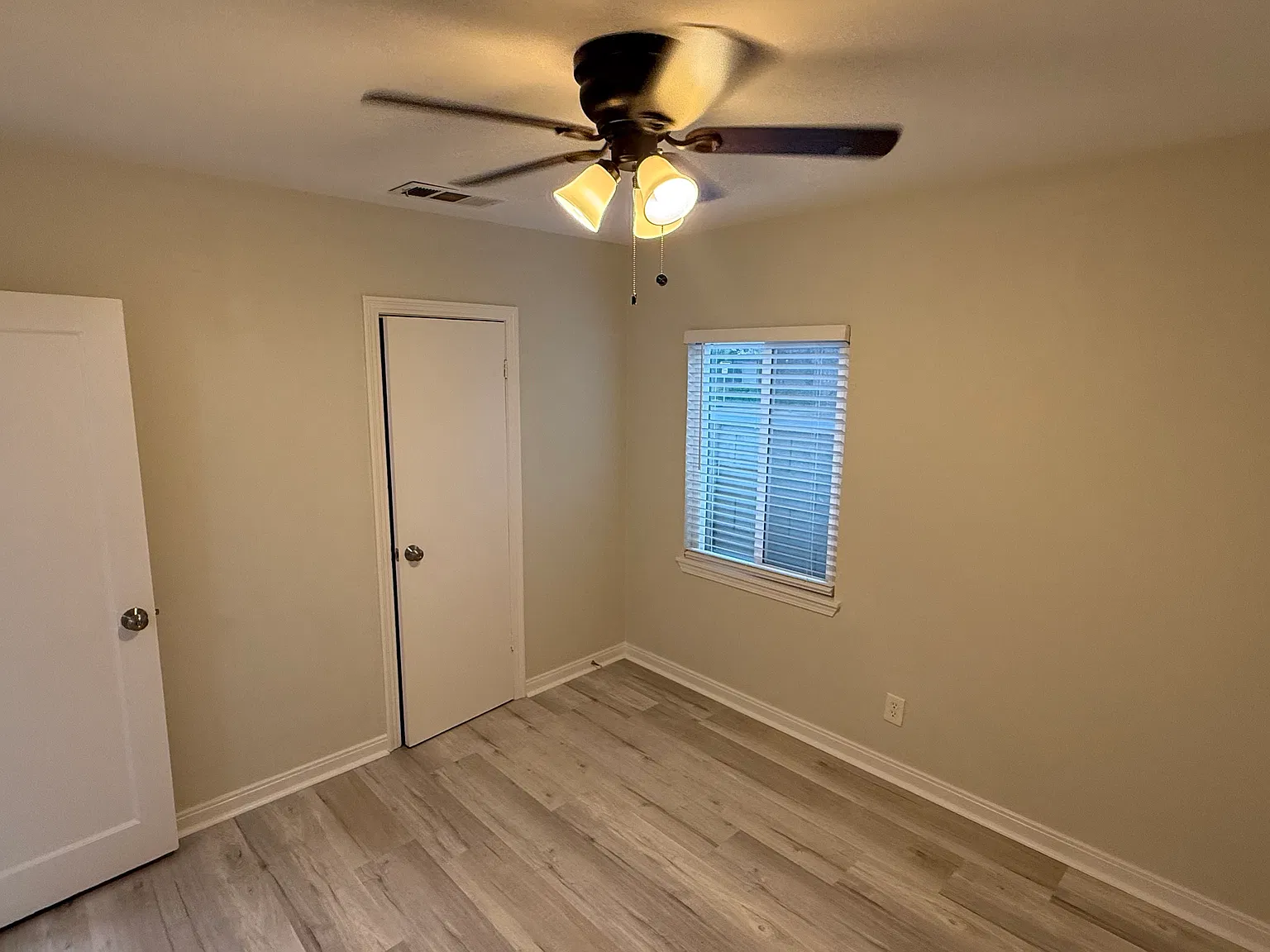 2 bed, 825 sqft, $1,850 — Photo 4