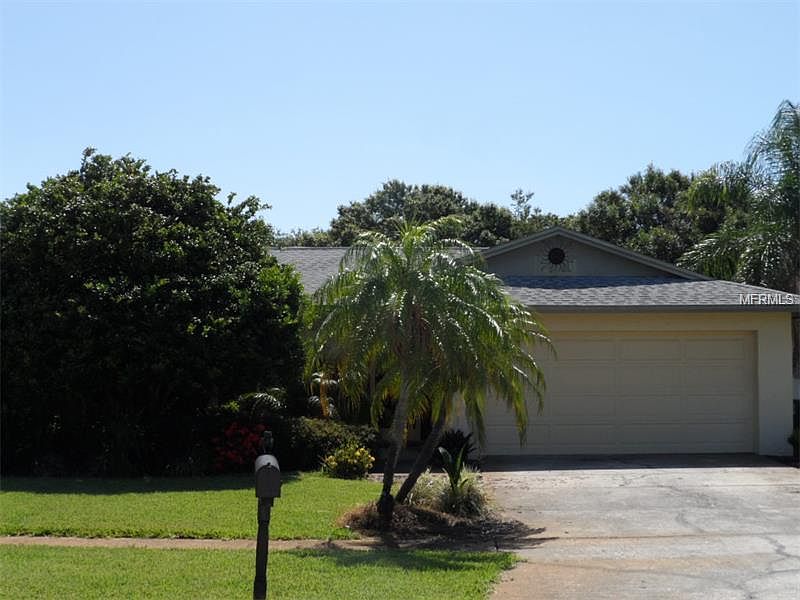 1st image of 2367 Moore Haven Dr W