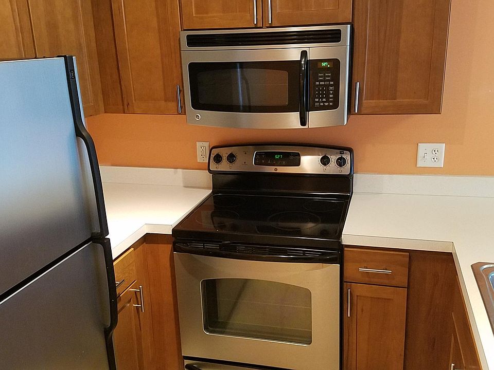 1st image of 351 Oakhill Ave APT 205