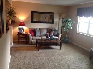 605 SW 36th St, Lees Summit, MO 64082