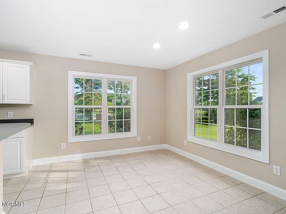 4th image of 1504 Otter Court