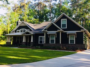 3565 Lakeshore Dr, Tallahassee, FL 32312