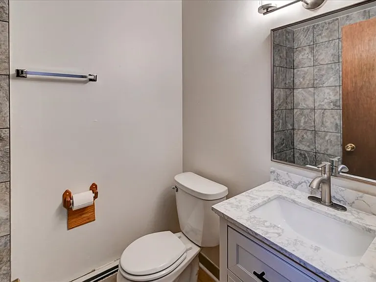 7203 Fortune Dr #4 — Photo 8