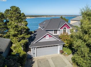 22 Sea Watch Pl, Florence, OR 97439