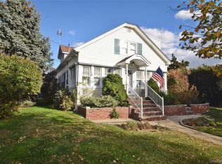 3041 Eastern Pkwy, Baldwin, NY 11510