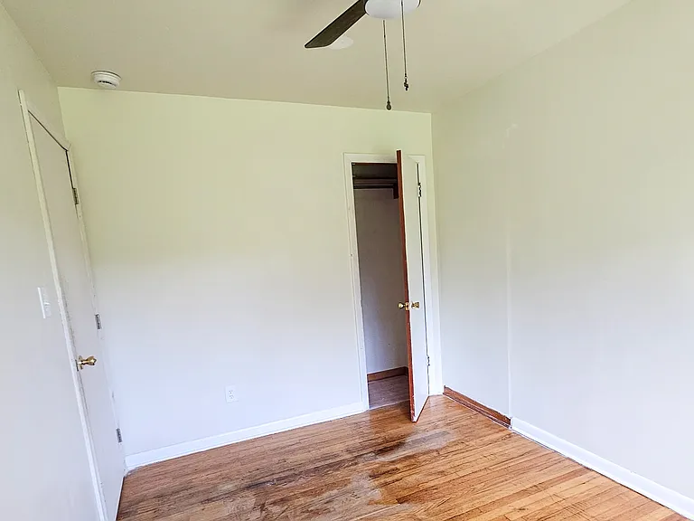 432 Northcrest Dr — Photo 15