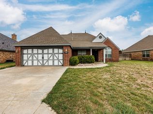 5908 95th St, Lubbock, TX 79424