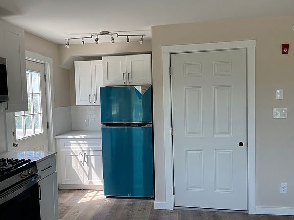 3rd image of 4900 Kingsessing Ave #3