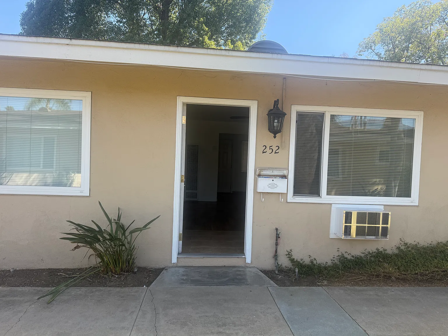 1 bed, 625 sqft, $1,875 — Photo 2