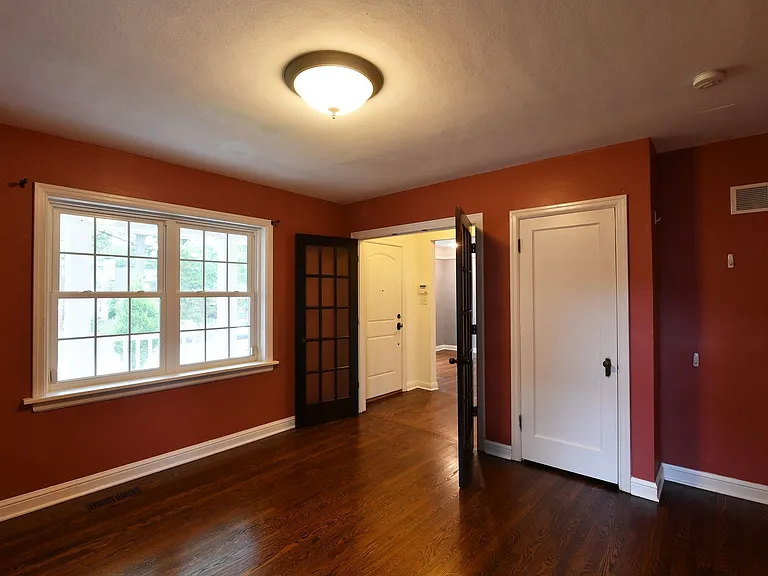 106 Manlyn Dr — Photo 31