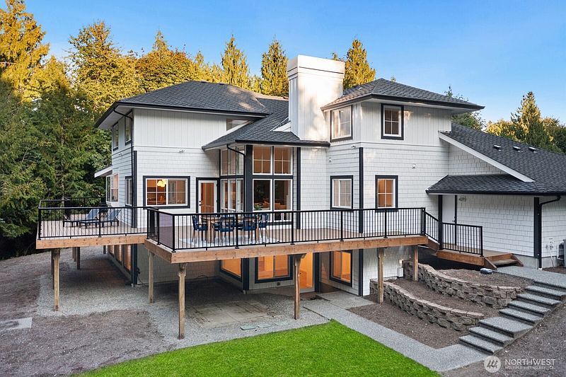 4th image of 12633 75th Street SE