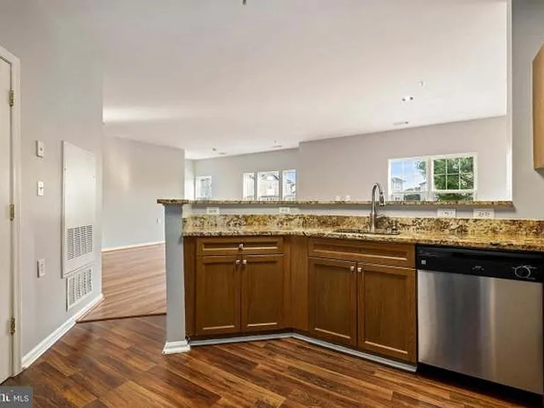 3112 Irma Ct — Photo 9
