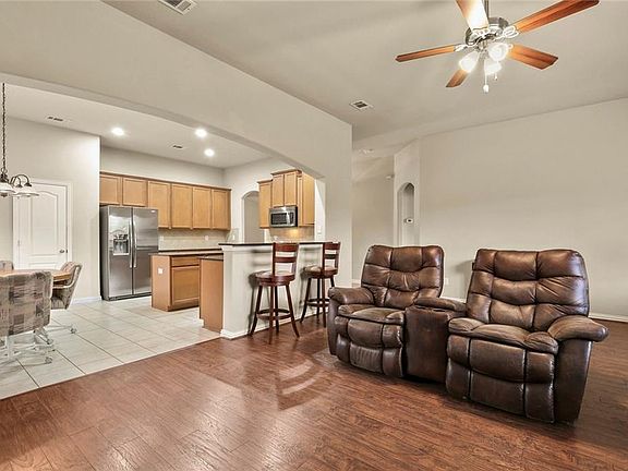 4th image of 2360 San Augustine Ln