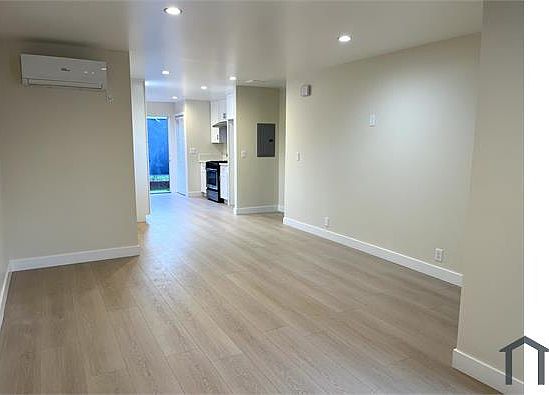 2nd image of 2718 W 70th St
