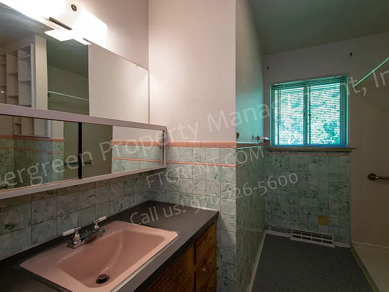 1117 Fairview Dr — Photo 18