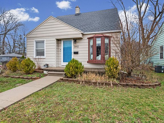 4th image of 3992 Greenfield Rd