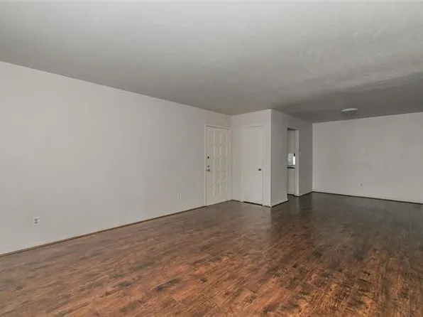 5111 Skillman St #128, Dallas, TX 75206