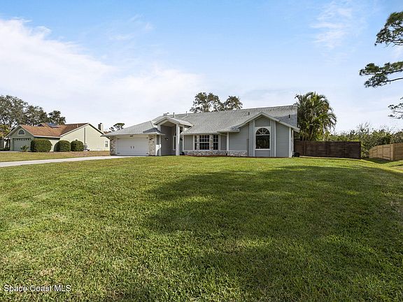 4th image of 4089 Mallard Dr