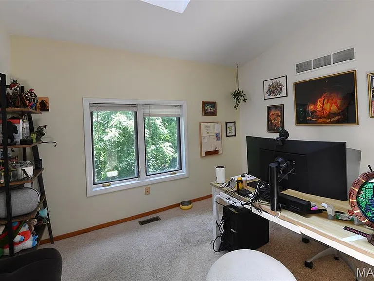 903 Strecker Rd — Photo 31