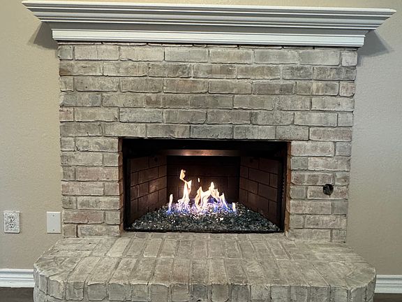 3rd image of 203 Audra Ave