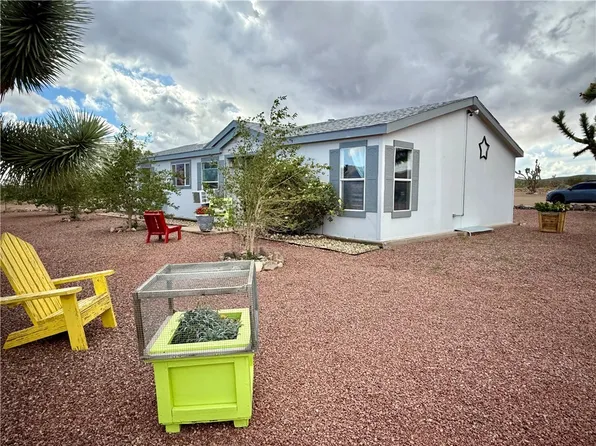 18305 W Lost Mine Dr, Dolan Springs, AZ 86441