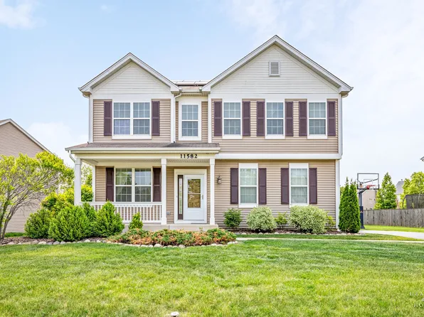 11582 Beacon Ave, Huntley, IL 60142