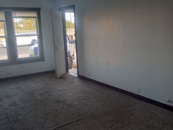 2nd image of 1915 15th St #0