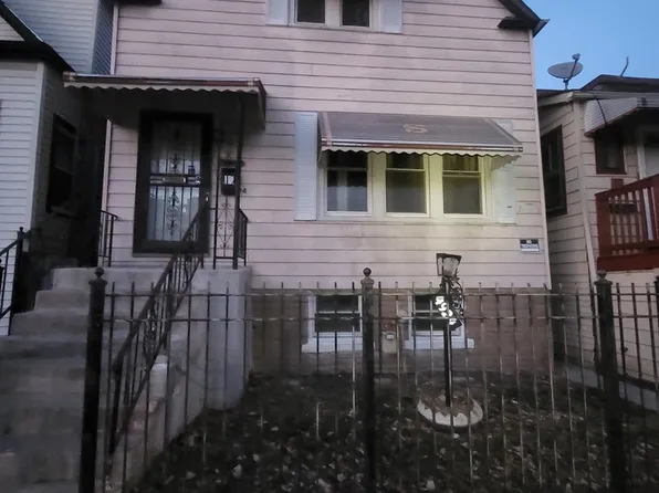 4924 W Congress Pkwy, Chicago, IL 60644