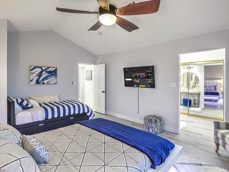 1421 Lucaccini Ln — Photo 16