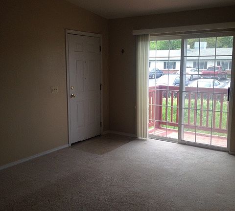 2nd image of 1475 Northwood #204
