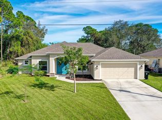 1373 SE Proctor Ln, Port Saint Lucie, FL 34983