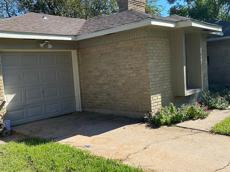 14523 Player St — Photo 6