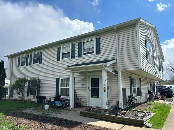 175 Ivy Hill Ln #B-46, Medina, OH 44256