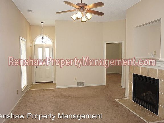 2nd image of 5678 Sycamore Woods Dr